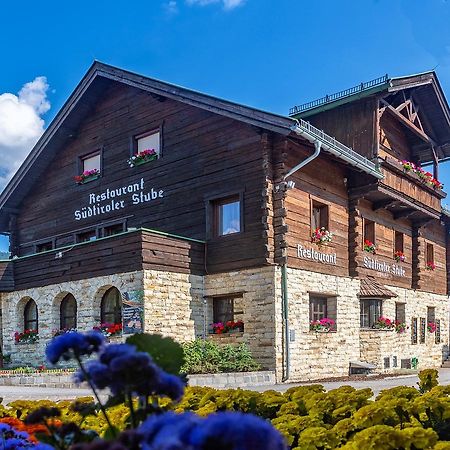 Suedtiroler Stube Seefeld no Tirol Exterior foto